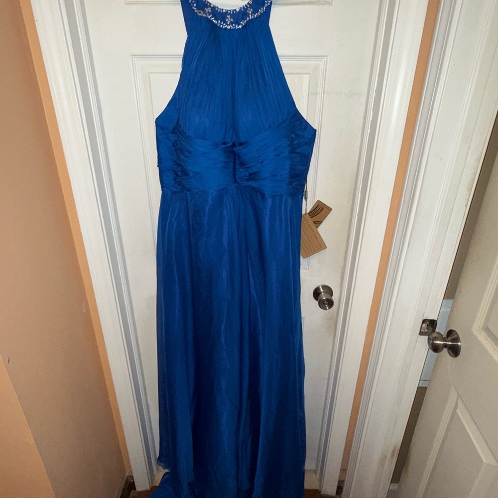 Elegant Blue Evening Gown/Dress Size 26W Brand New